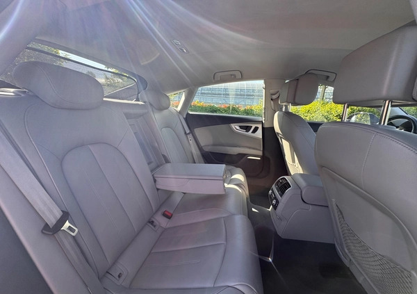 Audi A7 cena 125000 przebieg: 119000, rok produkcji 2016 z Warszawa małe 106